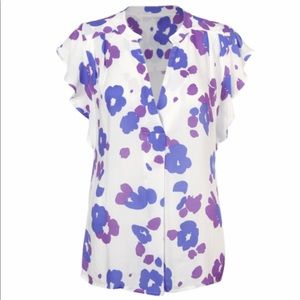 Cabi Medium Violet Top #5896 Floating flowers Spring 2021 100% Rayon